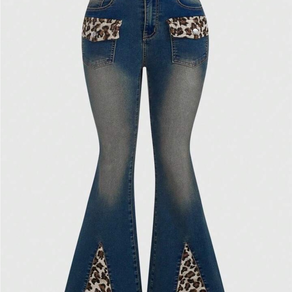 Romwe Boot Cut Jeans Womens 27x30 Wide Flare Leopard Print Hi Rise Boho size 6